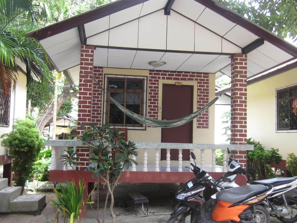 Charung Beach Haad Rin Exterior foto