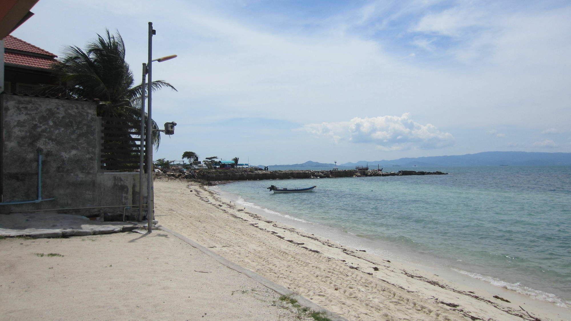 Charung Beach Haad Rin Exterior foto
